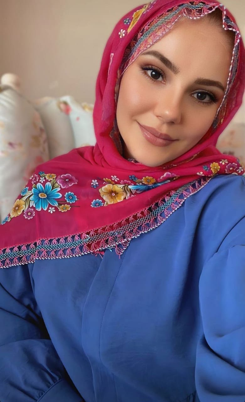 Sandıklı Esmer Bayan Escort Candan